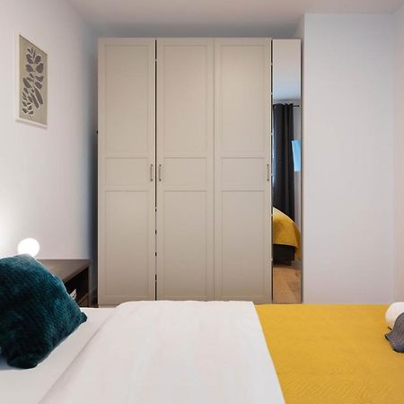Design 2Bdr Apartment With Balcony- Free Parking Zagreb Buitenkant foto