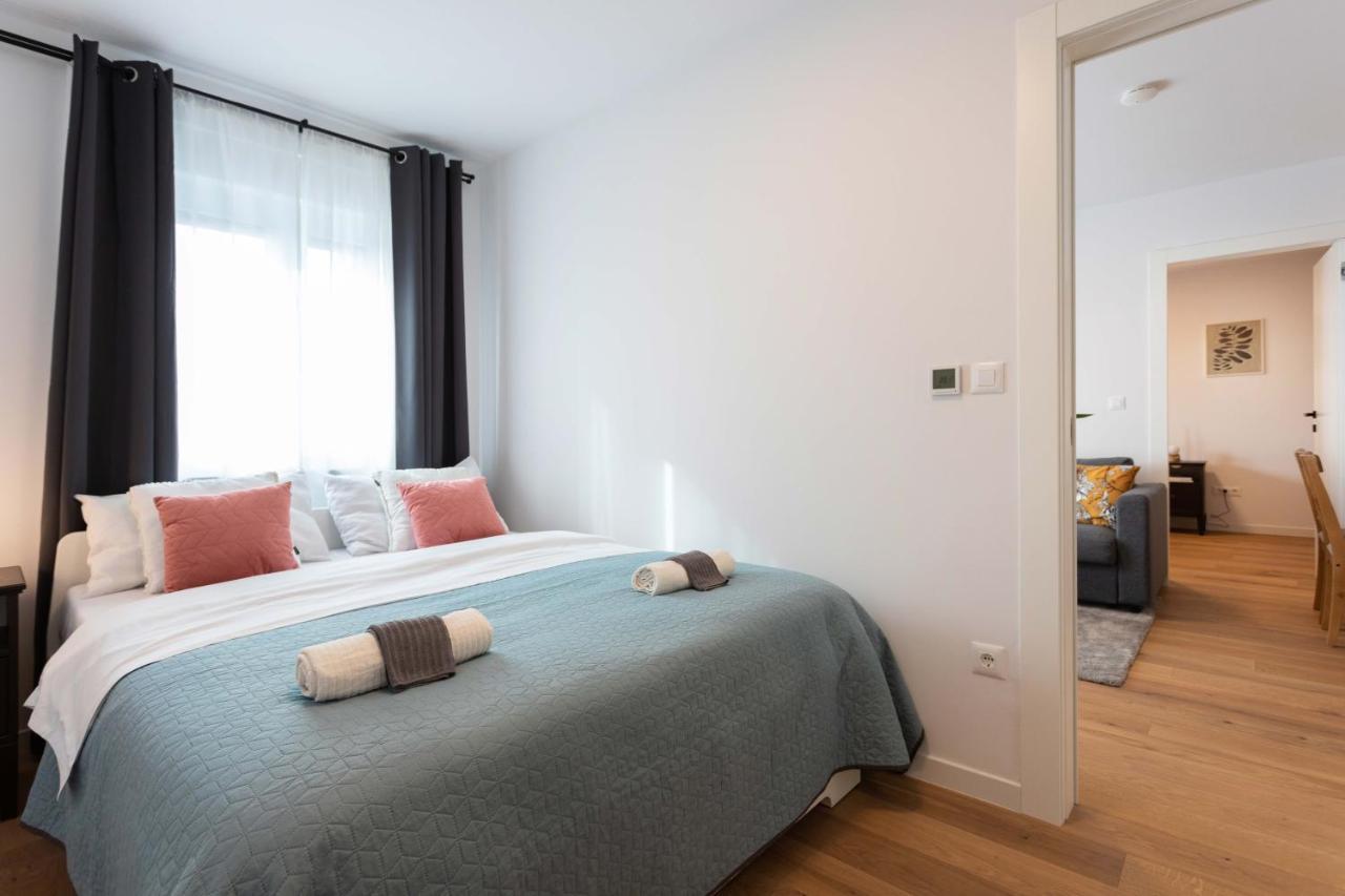 Design 2Bdr Apartment With Balcony- Free Parking Zagreb Buitenkant foto