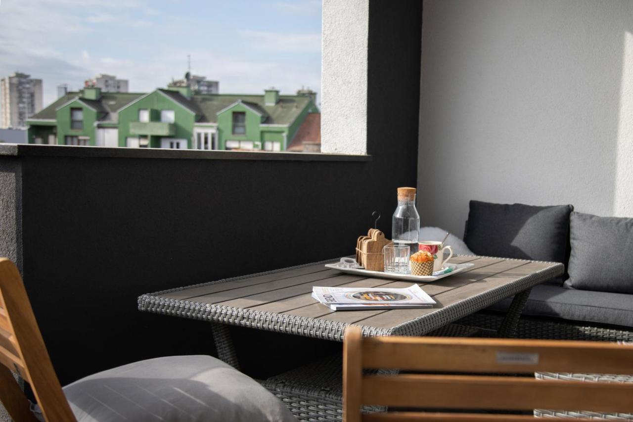 Design 2Bdr Apartment With Balcony- Free Parking Zagreb Buitenkant foto